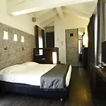 Ancora Hotel 4*