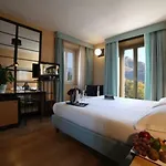 Ancora Hotel
