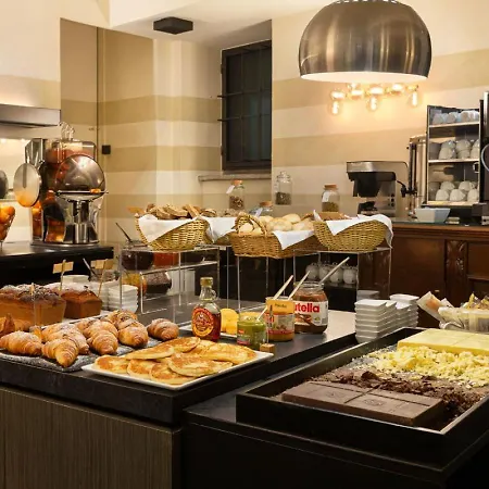 Hotel Ancora 4*