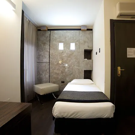 Ancora Hotel Verbania