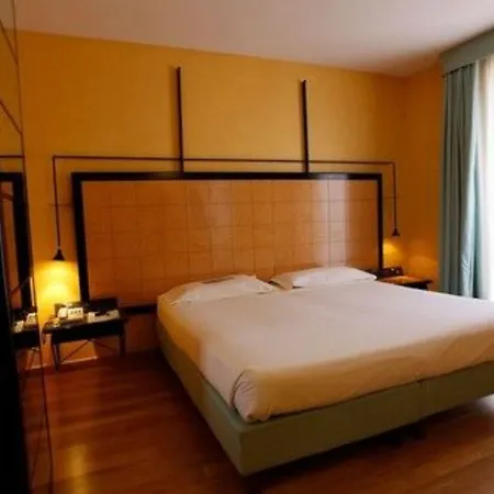 Ancora 4* Verbania