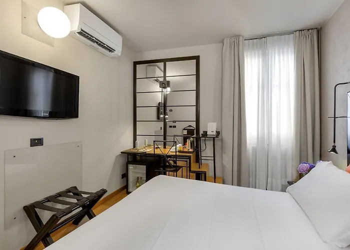 Ancora Hotel Verbania